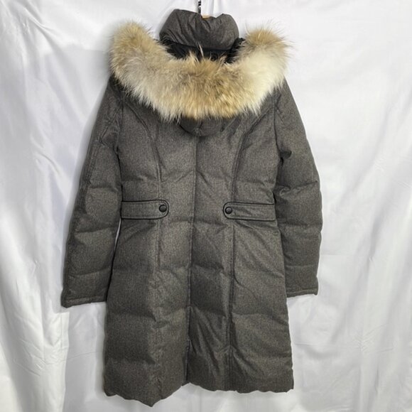 Soia & Kyo gray flannel puffer with coyote fur hood trim - Picture 7 of 9